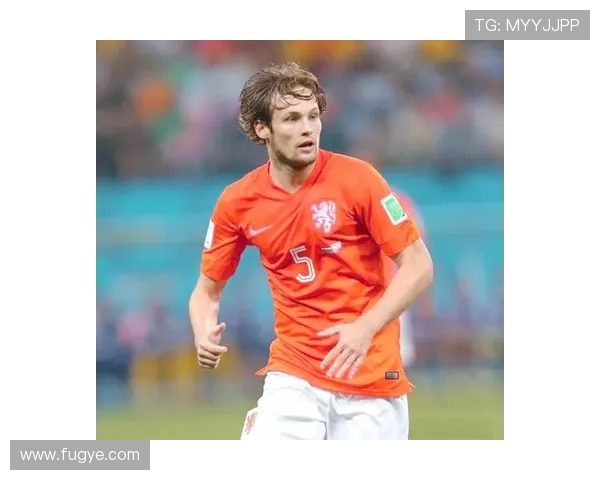 世界杯新秀球员表现稳健，展现新生代竞争力